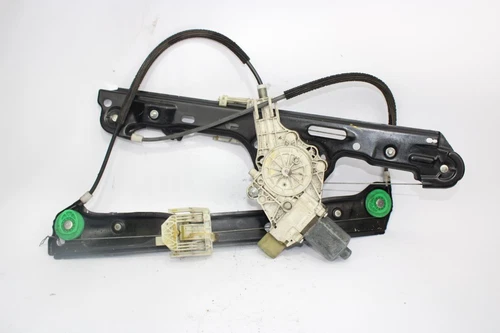 7067796S Elevalunas Delantero Derecho para BMW SERIE 1 BERLINA (E81/E87) 1392747 - Imagen 1 de 4