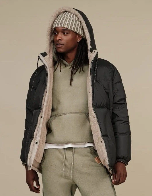 NEW UGG MENS SHASTA 700-FILL DOWN PUFFER JACKET 2.0 Black-Putty/Beige SIZE SMALL - Image 3 of 4