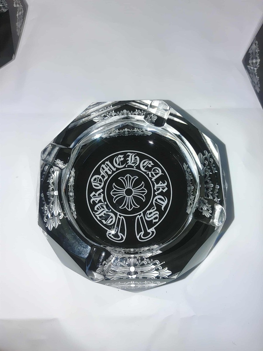 Crystal Chrome Hearts Style Ashtray | eBay Crystal Chrome Hearts Style Ashtray | eBay