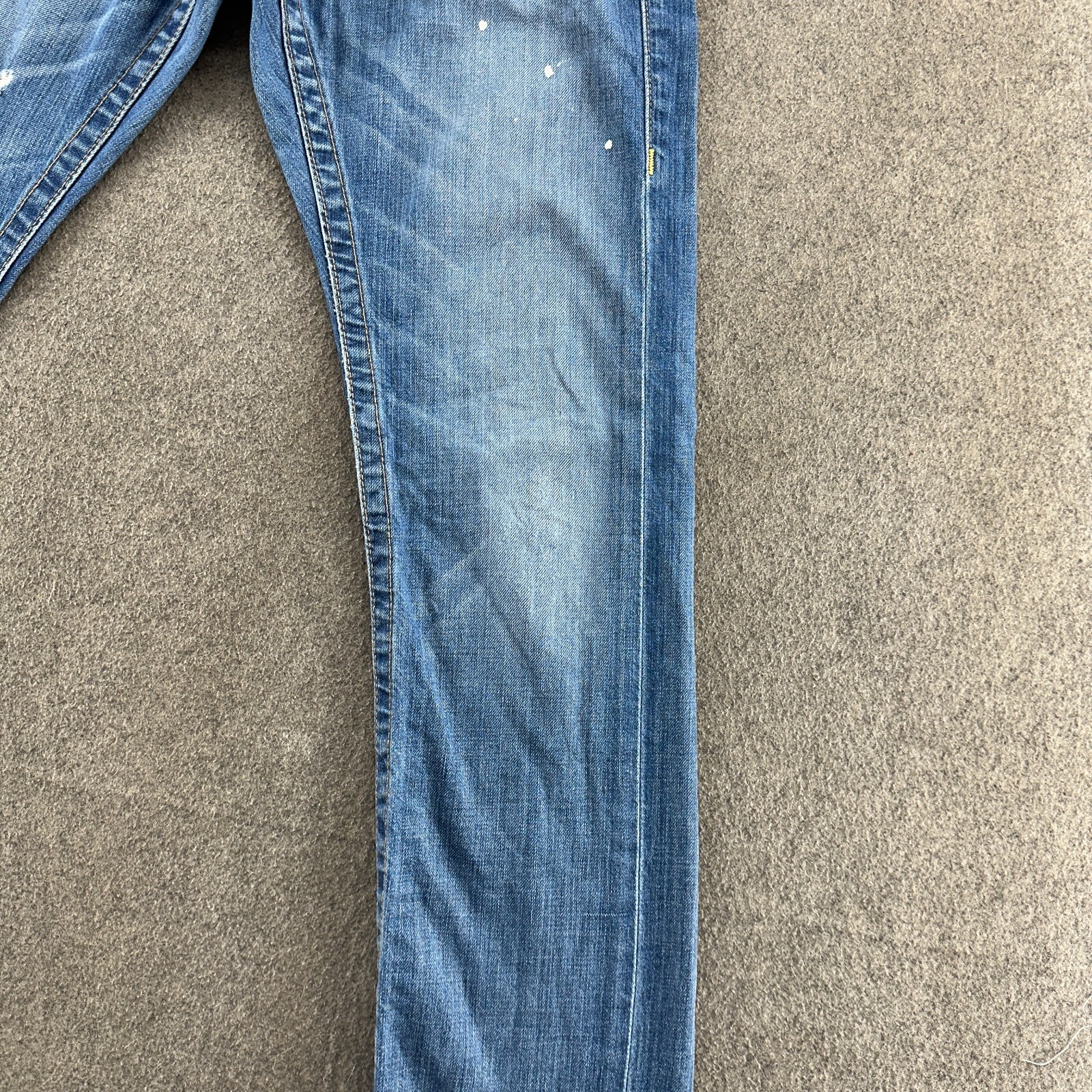 True Religion Jordan Jeans Women 27 Blue Medium Wash Straight Leg Button Fly USA thumbnail 3