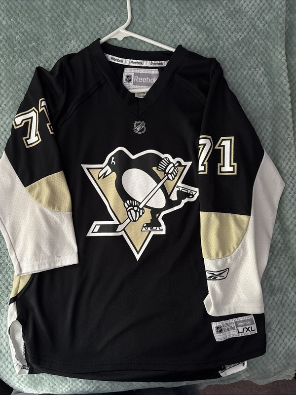 Youth Size L/XL Reebok NFL Malkin #71 Jersey