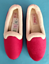 786. Ladies Red Slippers Memory Foam Durable Sole Machine Washable UK Size 4 NEW