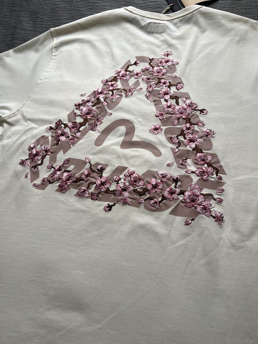 Palace Evisu Heavy Wash T Shirt White Size Large | eBay