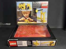 Lego 8020 Technic Universal Building Set 100% Complete w/ Box & Instructions
