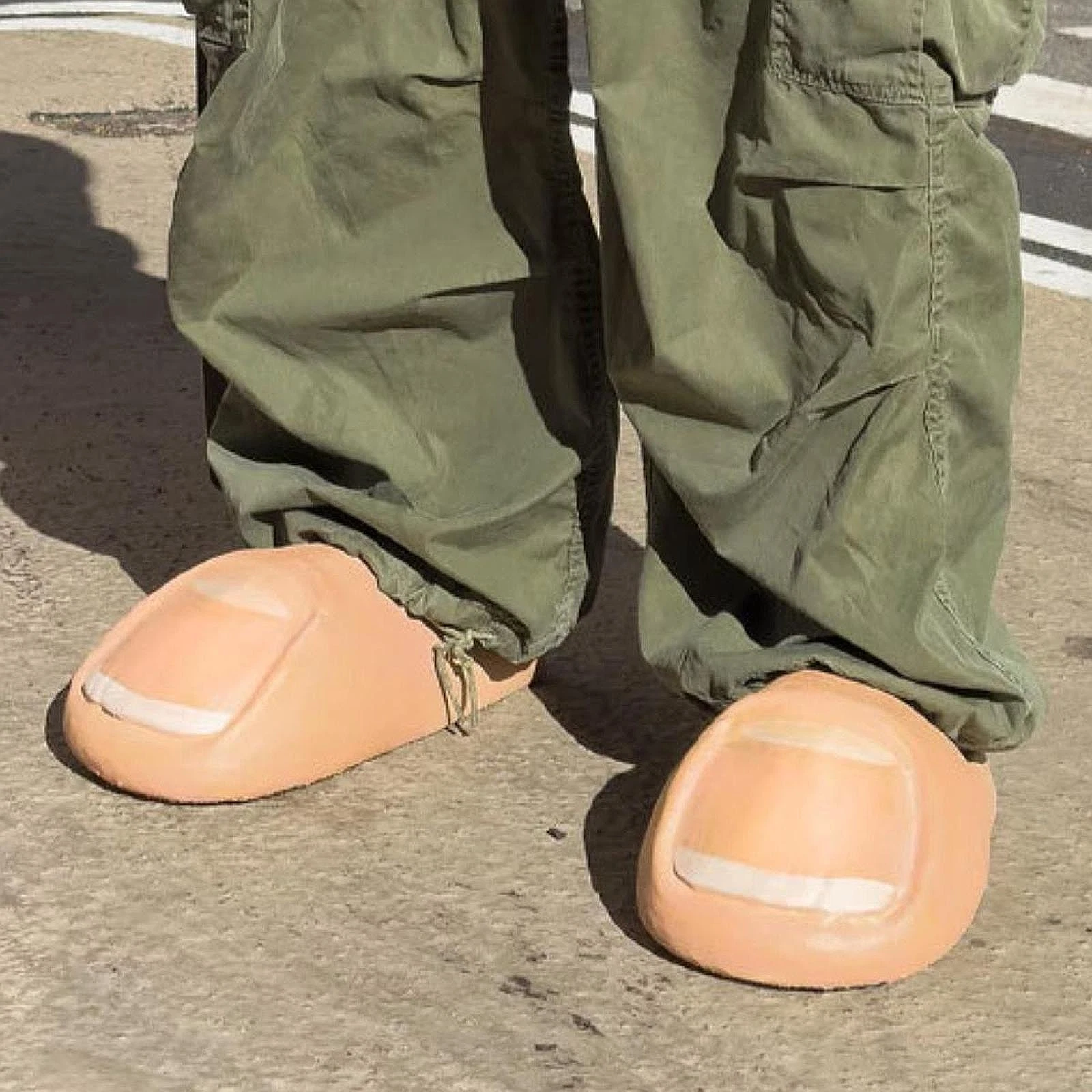 Big Toe Slides Shoes Funny Footwear Nonslip Barefoot Big Toe Slippers for Indoor
