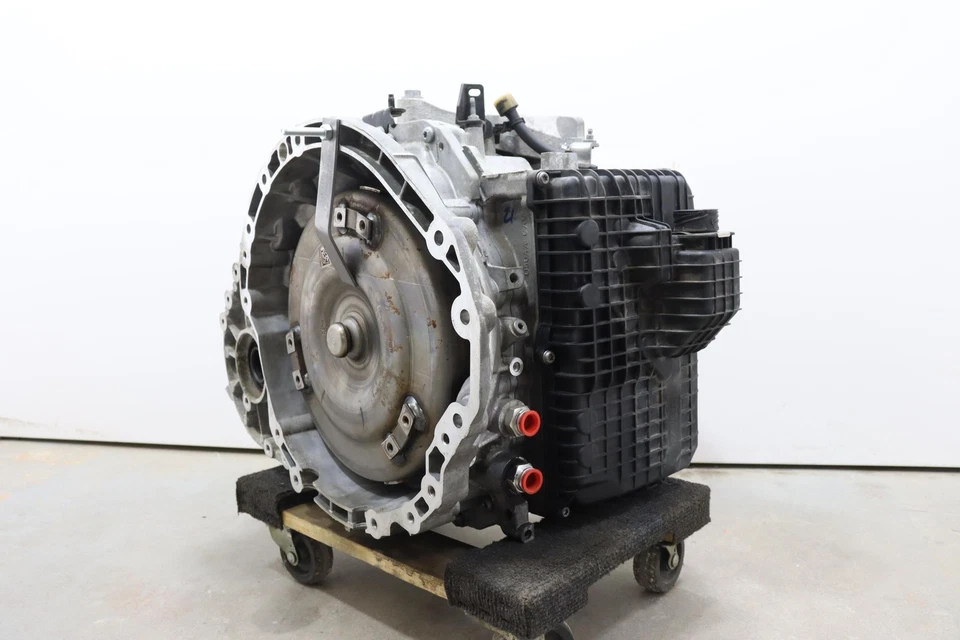 2017-2019 CHRYSLER PACIFICA 3.6L AUTOMATIC TRANSMISSION GEAR BOX OEM 68311996BA - Image 3 of 4