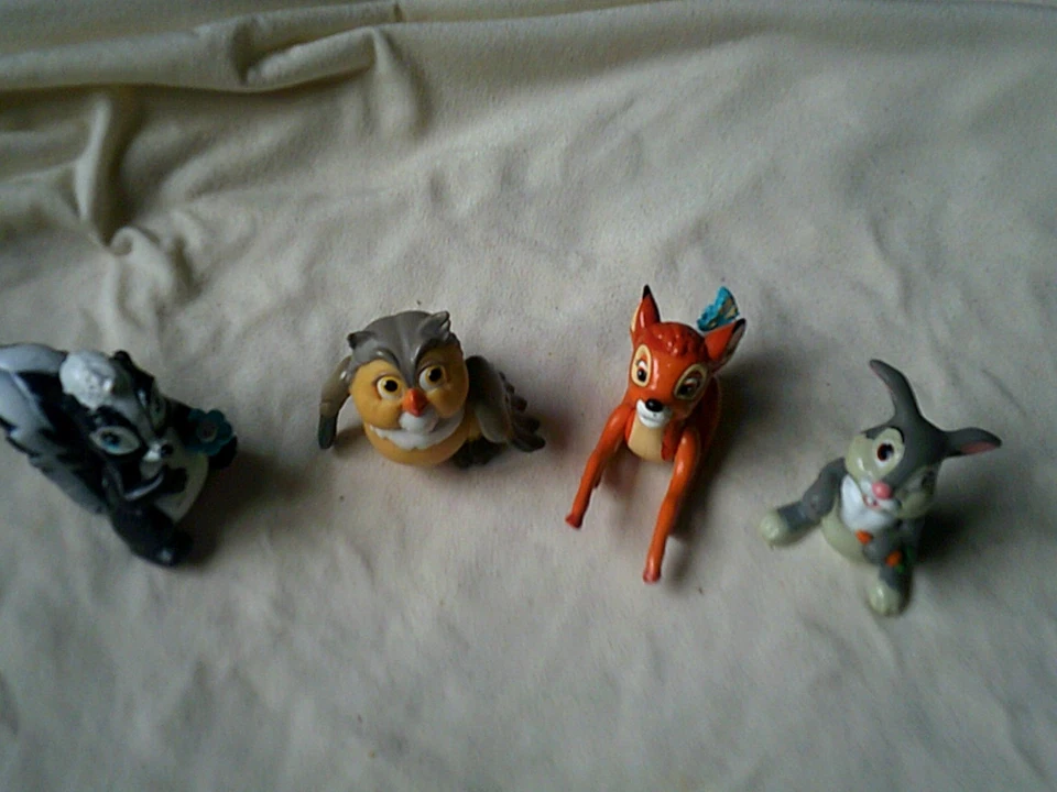 Jouets 4 Figurines BAMBI FLEUR PAN PAN HIBOU MC DONALDS Happy Meal Disney 1993 - Photo 2/4