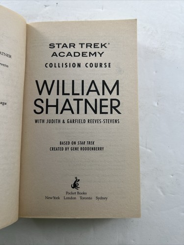 Star Trek Academy: Collision Course William Shatner Paperback - Picture 4 of 7