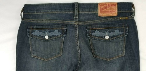 Blue Jeans Embroidered Back Pockets 