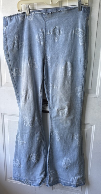 No BoundariesXL (15-17)butterflies on Denim