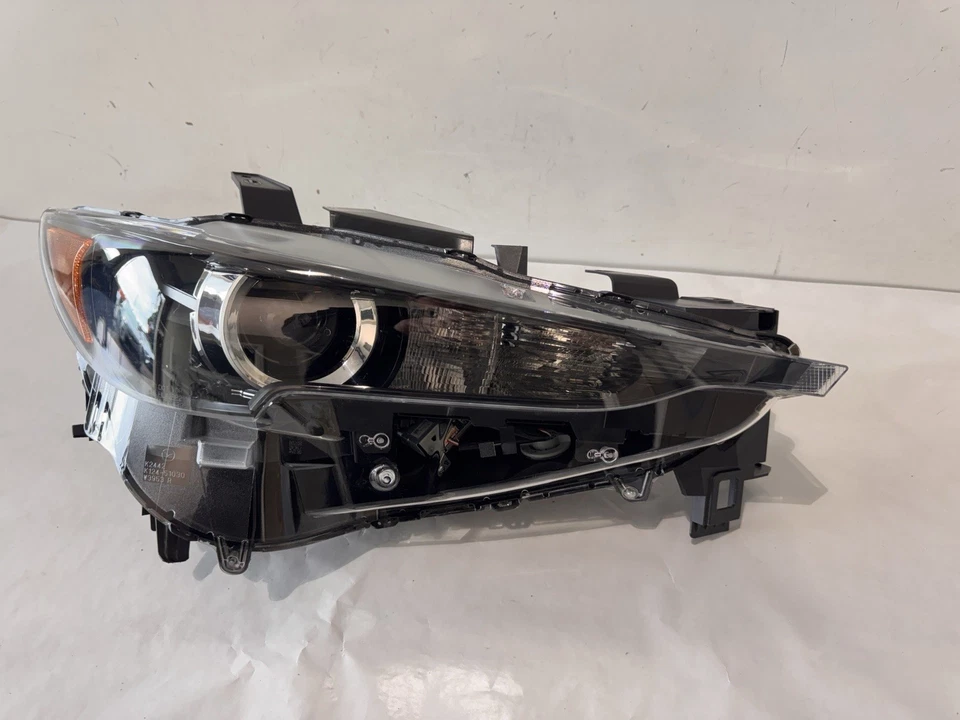 ✅ 2017 2018 2019 2020 2021 MAZDA CX5 CX-5 FARO LADO DERECHO PASAJERO LED OEM Foto 3 de 4