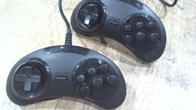 AtGames Sega Mega Drive Classic Console w/ 2 Wired Controllers & Cables (Tested)