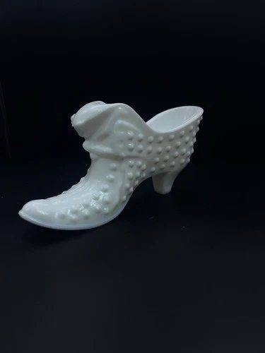 Fenton Vintage White Hobnail Milk Glass Cat Head Boot Slipper Shoes Figurine