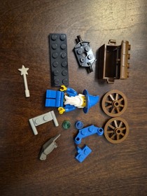 LEGO Castle: Wiz the Wizard (1746) 100% Complete With Minifig