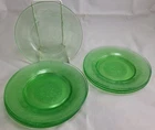 8 Federal Georgian Uranium Glass Depression Era 6" Plates
