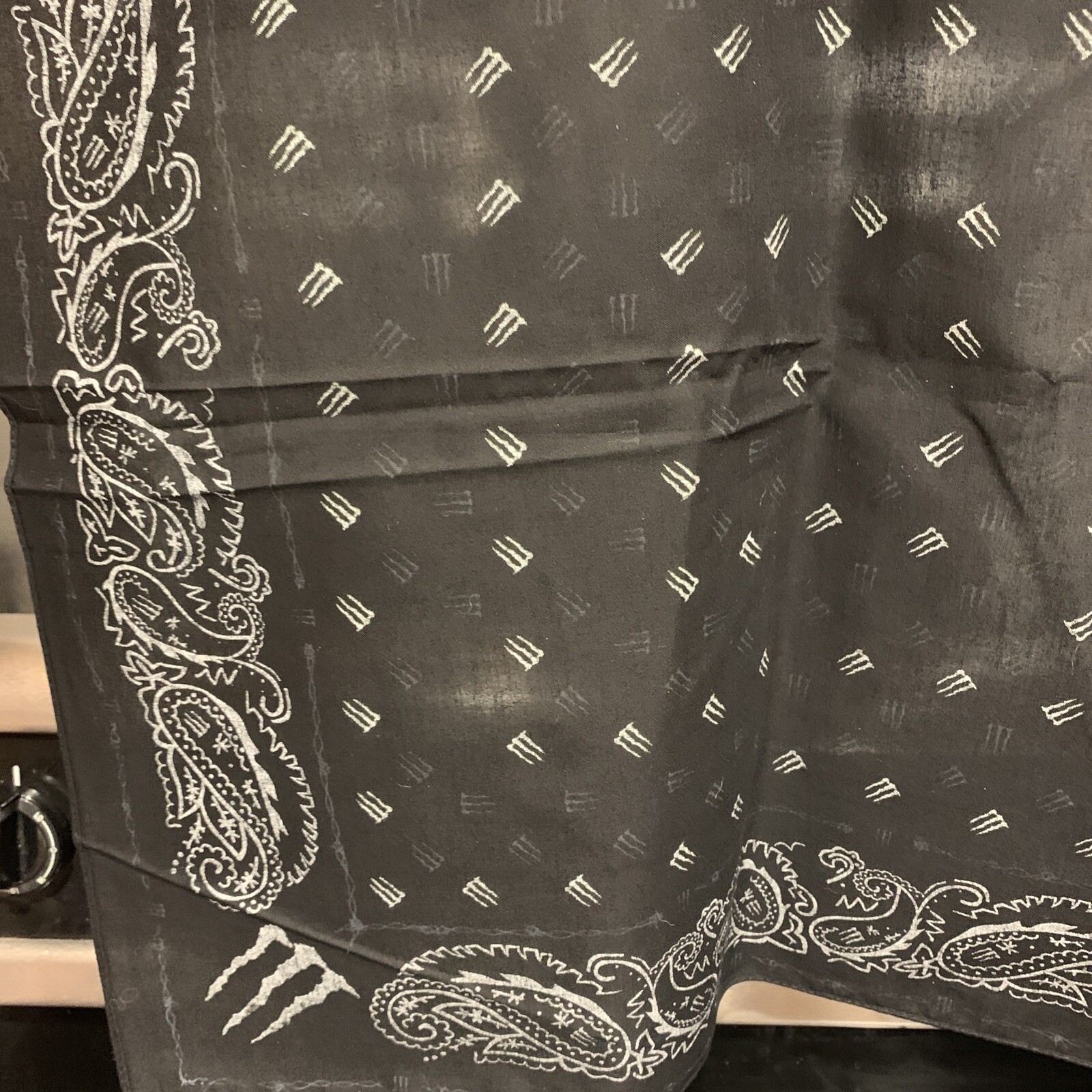 MONSTER ENERGY Large 22" Bandana Monster Paisley Pattern Bandana LTD