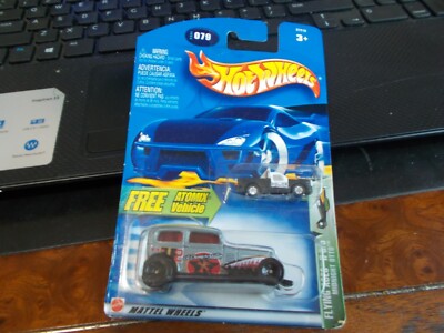 Hot Wheels Atomix Flying Aces II Midnight Otto 5/5 2003 079