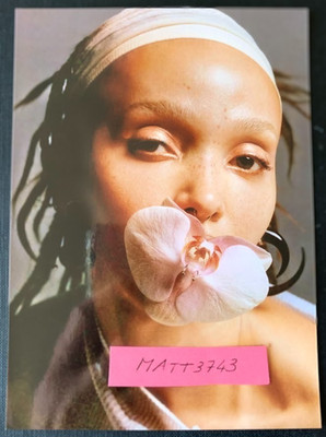 R&B UK STAR FKA TWIGS RARE GLOSSY 13x18 FOTO PRINT SAMMLER