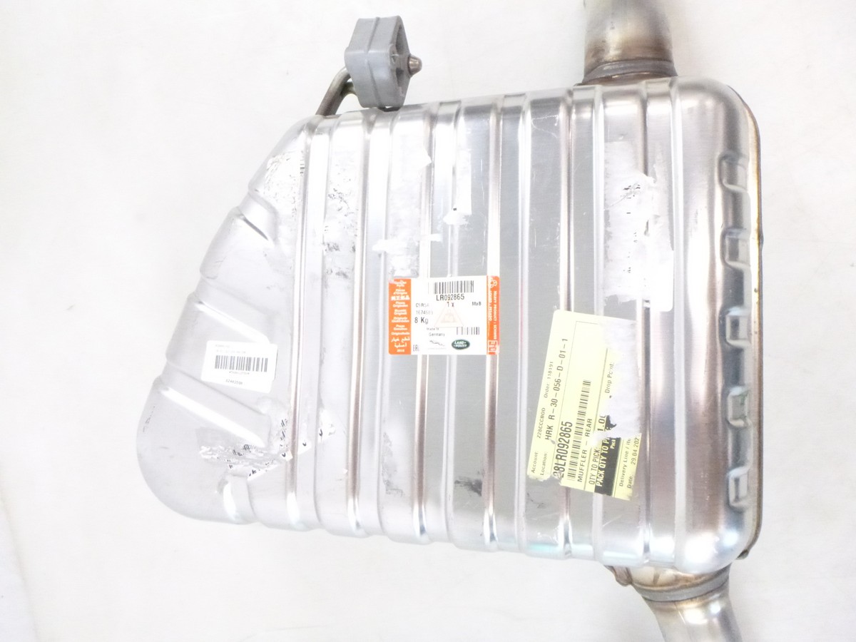 OEM Land-Rover Rear Muffler LR092857 For 2018-2020 Range Rover 
