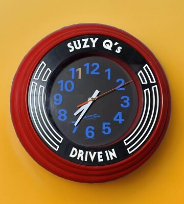 Vintage RARE Street Kids Suzy Q's Drive In 50's Themed Red Round Wall Clock EUC!