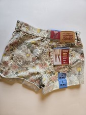 Levi's Girl's Size Small 6/6x Comfort Stretch Elastic Waist Twill Shorts