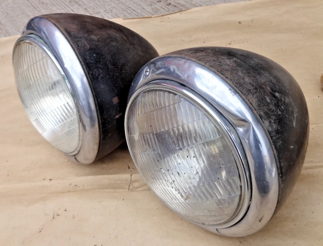 ヘッドライトヴィンテージサイン Headlights for 1947 Dodge Deluxe with Vintage Part for sale | eBay