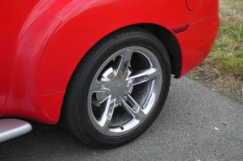 2004 Chevrolet SSR SSR 6.0ltr Petrol - Picture 12 of 24