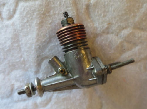 Atwood 049 Model Airplane Engine - Picture 2 of 5
