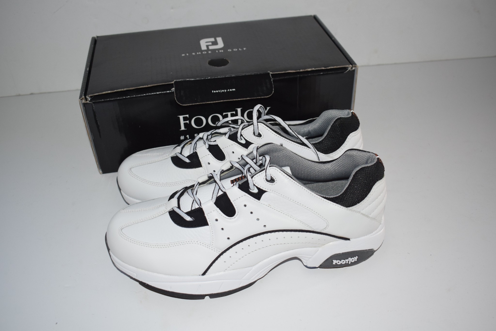 FootJoy FJ Superlites Golf Shoes - Mens 