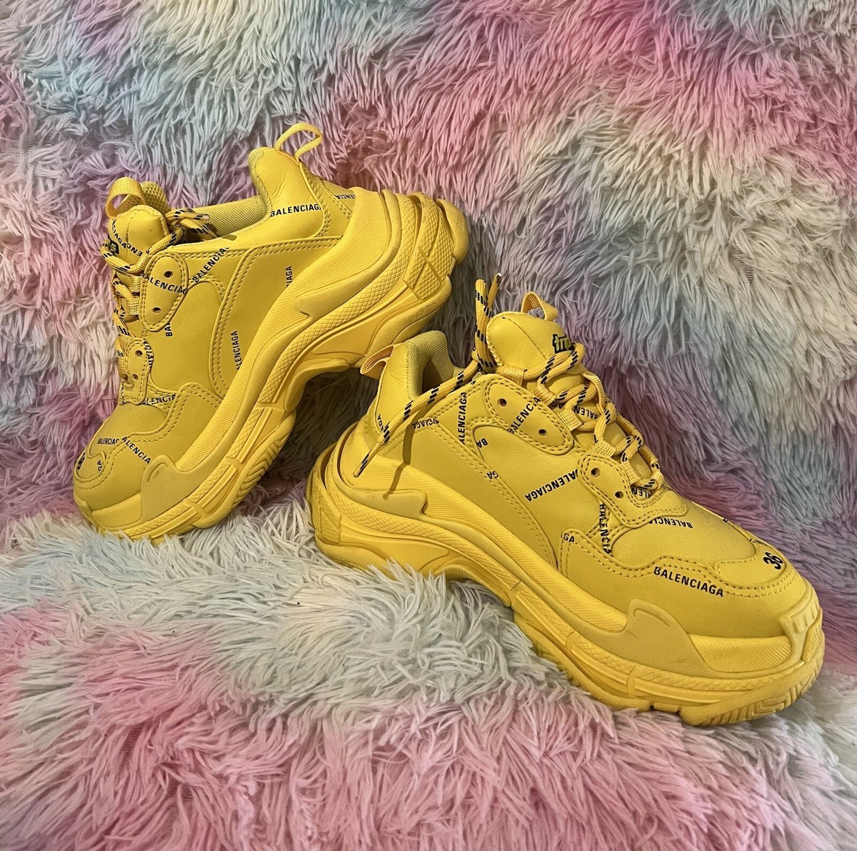 【BALENCIAGA】TRIPLE S イエロー Balenciaga Triple S Men's Sneakers Size 41 EU / 8 US Fluo