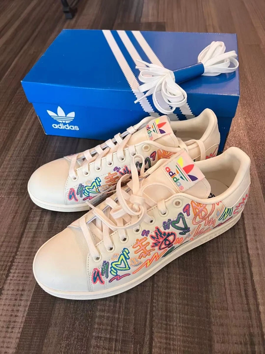 Stan Smith Pride Sneakers