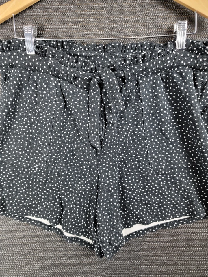 Torrid Shorts Talla 0 Mujer Verano Informal Activo Lunares Mezcla Rayón Foto 4 de 4