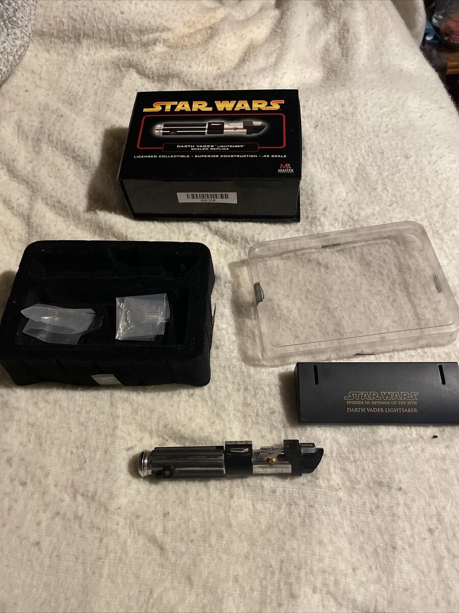 【あすつく】 Darth Replicas Master Wars Star Vader Scale .45 Lightsaber ダース・ヴェイダー