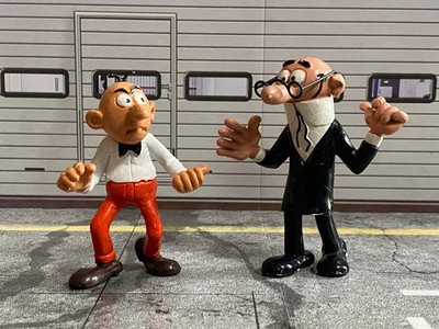 Lot of 2 Clever & Smart Jeff & Fred Figure with Glasses Mortadelo y Filemon