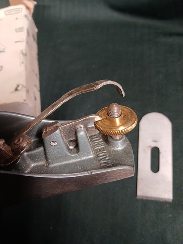 Nice Vintage Craftsman Block Plane (Made By Stanley 9 1/2 size) 37052 (BC) - Picture 12 of 19