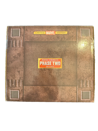 Marvel Cinematic Universe Phase Two Blu-ray Collector's Edition Box - Picture 4 of 6