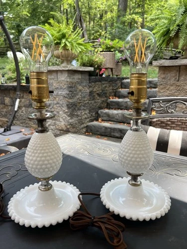 Vintage Hobnail Milk Glass Table Lamps Pair Scalloped Base Cottage Bedside
