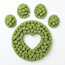 Freeze Dried Cat Grass Treats 1.4/3.5/8.8oz + Free Sample - Chicken +  Egg Yolk