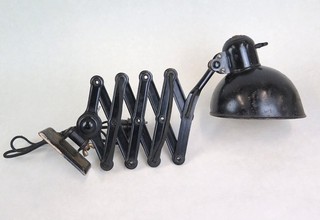 Kaiser Idell Leuchte Scherenlampe Modell 6582 Schwarz funktioniert