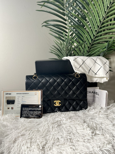 Chanel Black Lambskin Leather Quilted Classic Double Flap Bag w/ Gold Medium - Picture 1 of 13