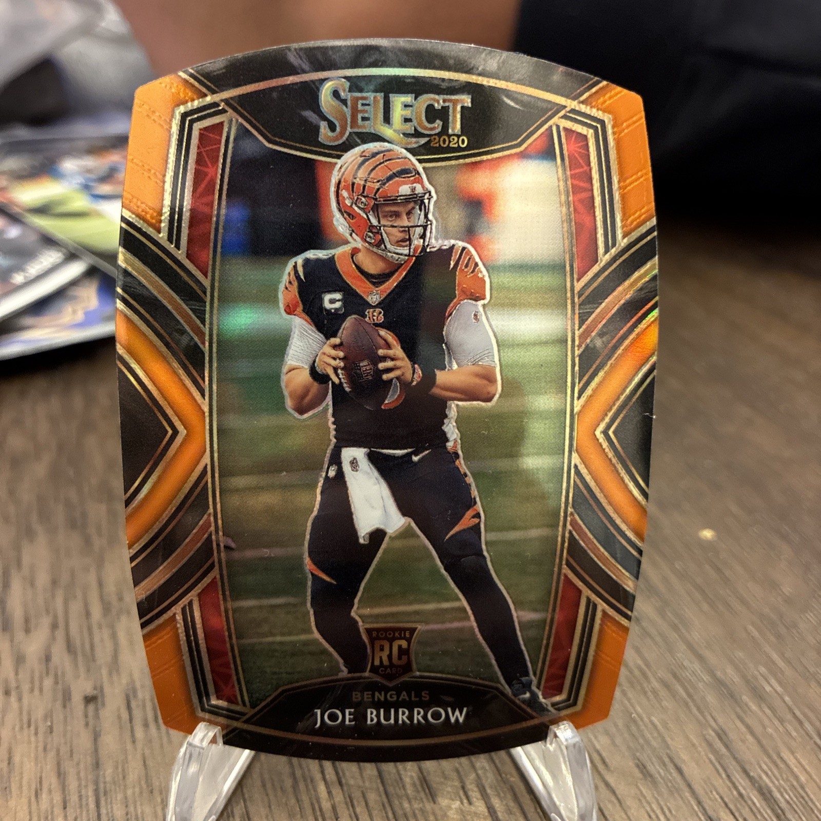 Joe Burrow 2020 Panini Select Die Cut ROOKIE RED PRIZM Club Level #246 Bengals
