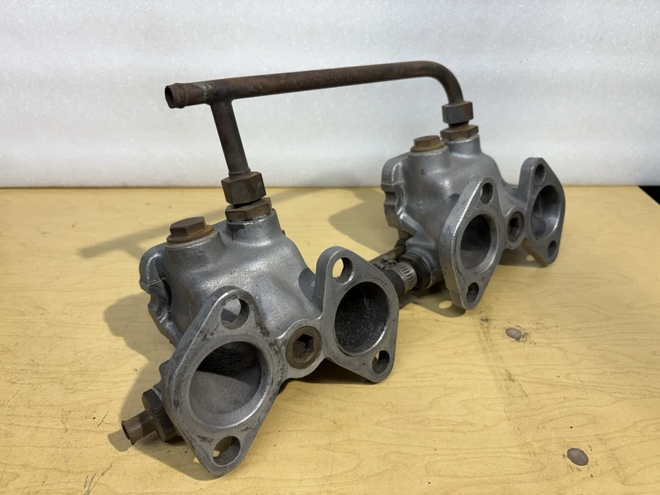 Colector de admisión Mercedes 190SL W121 Foto 3 de 4