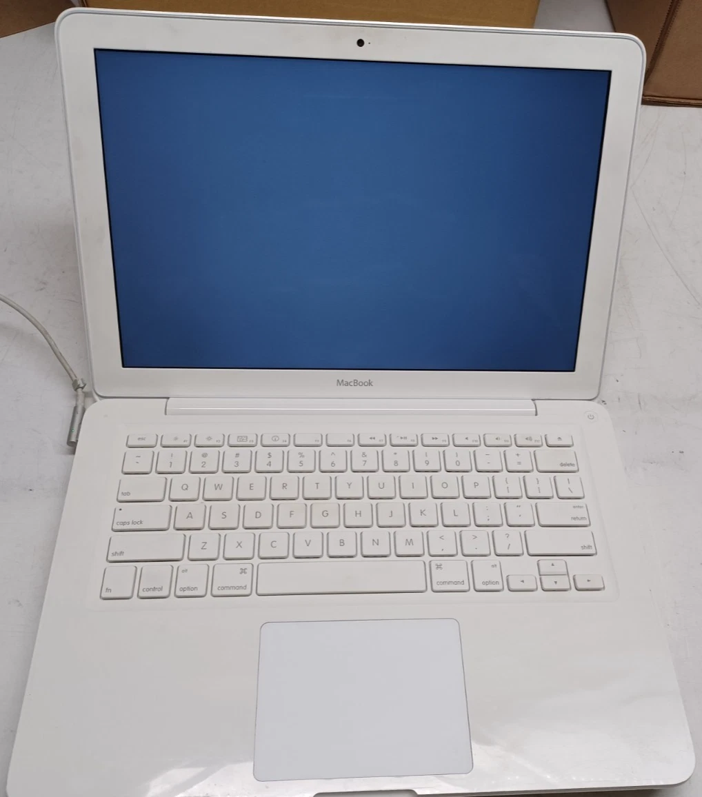 Apple MacBook White Laptops for sale | eBay