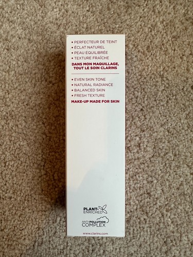 Clarins BB Skin Detox Fluid, 03 Dark, SPF 25, 45 ml - Picture 5 of 7