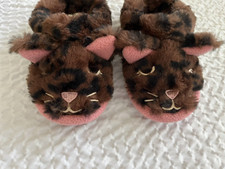 Dearfoam Kids Peyton Brown and Pink Animal Slip On Slippers Girl's Size 7-8