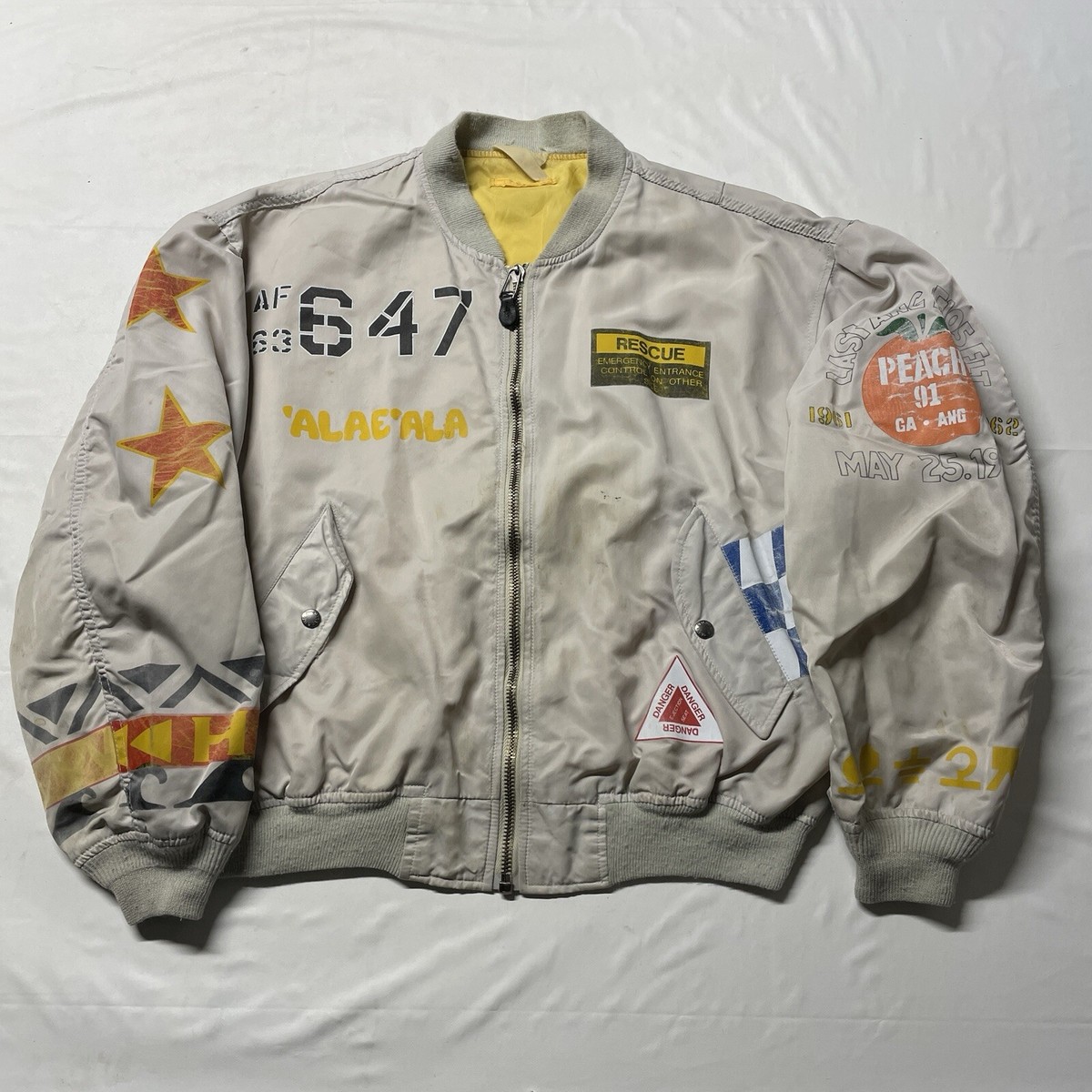 VTG 1988 Avirex Bomber Jacket Men's L Yellow Lined Zip