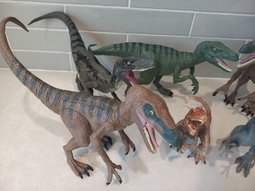 Jurassic World Velociraptor Raptor Dinosaur Figures Bundle X 10 Bulk Lot 2015 - Picture 3 of 10