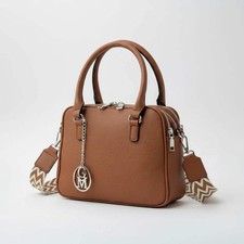 La Vastedda - Borsa a bauletto firmata GYOIAMEA a mano tracolla casual simil pel