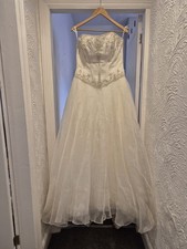 Allure Bridal Wedding Dress Pre-owned Size 16