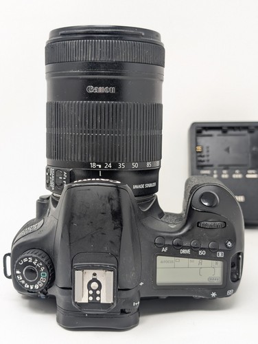 Canon EOS 60D 18.0MP Digital SLR Camera - with EF-S 18-135mm IS - Picture 4 of 9